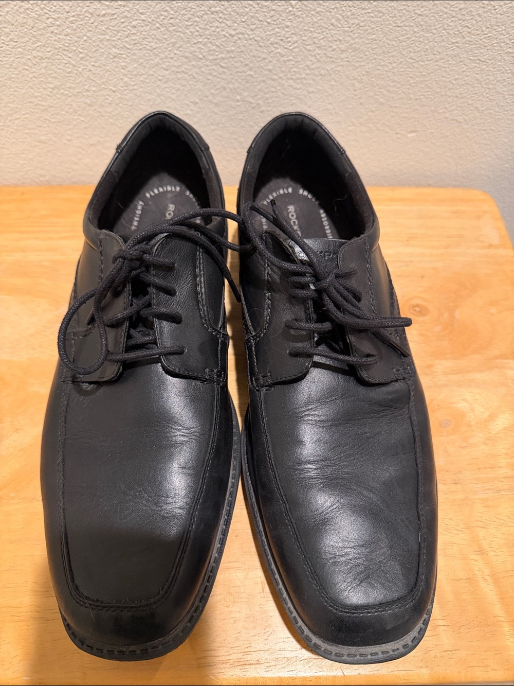 Rockport Black Leather Lace-Up Oxford Shoes